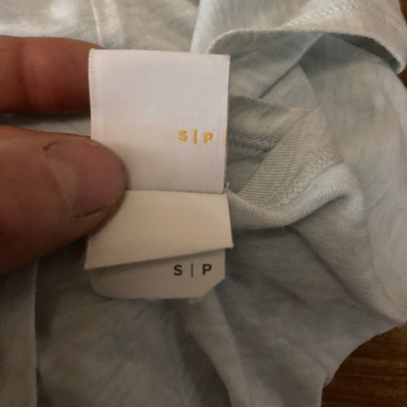 🧘🏼♀️Tied up tank - Picture 9 of 10